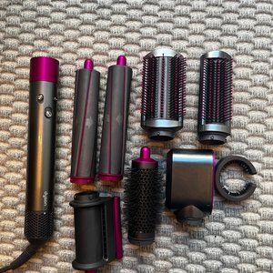 Dyson Airwrap, 1.6" barrels, long hair